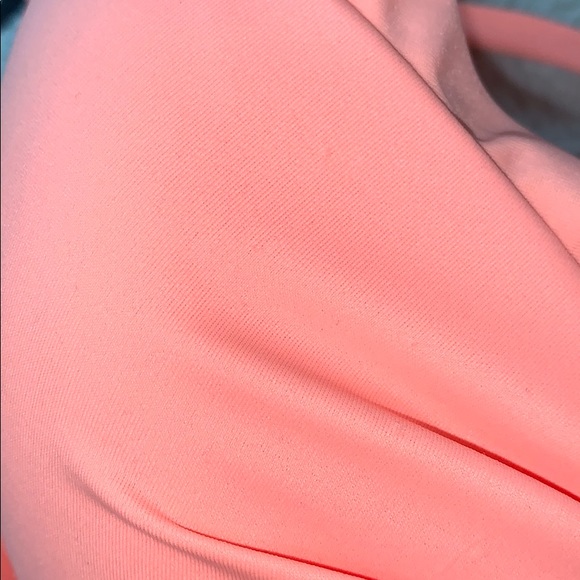 Victoria’s Secret Women’s Push Up Bikini Top - Picture 5 of 5